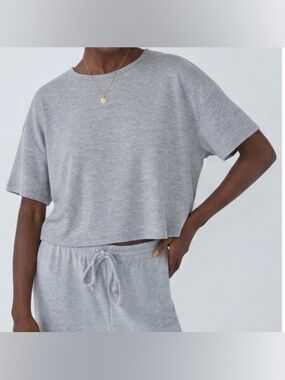 Aritzia Wilfred Free Lounge T-Shirt Grey Women’s Small Minimalist Clean Girl